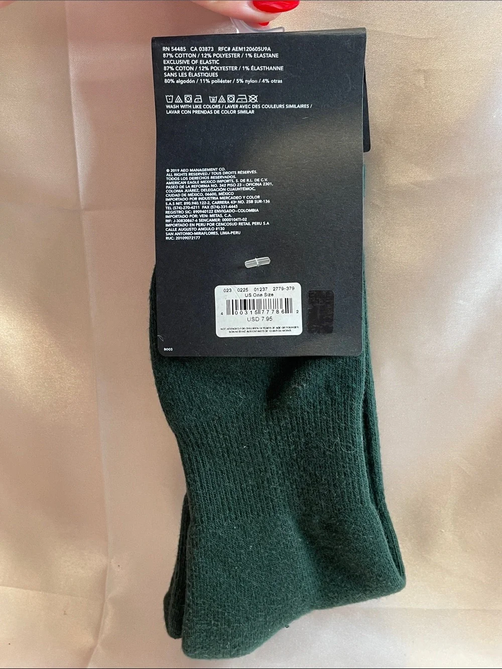 American Eagle Outfitters Dark Green Ribbed Crew Socks - NWT